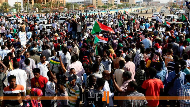 احتجاجات شعبية كبيرة في السودان