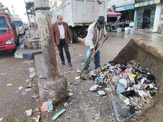حملات نظافة مكثفة في شوارع وطرق المطرية بالدقهلية